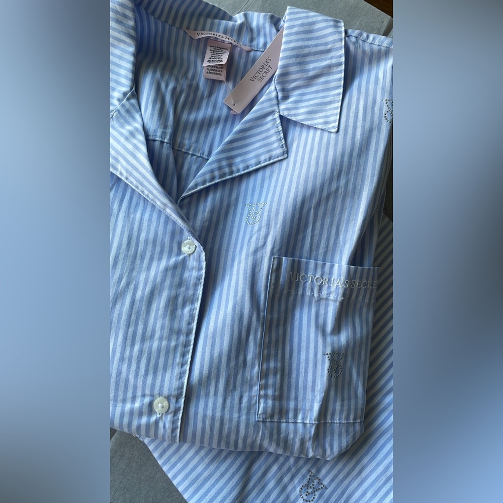 VICTORIA’S SECRET Pajama Set. - Picture 6 of 6
